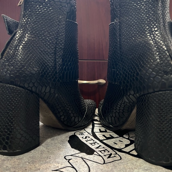 Freebird Joey Boot - Picture 6 of 10